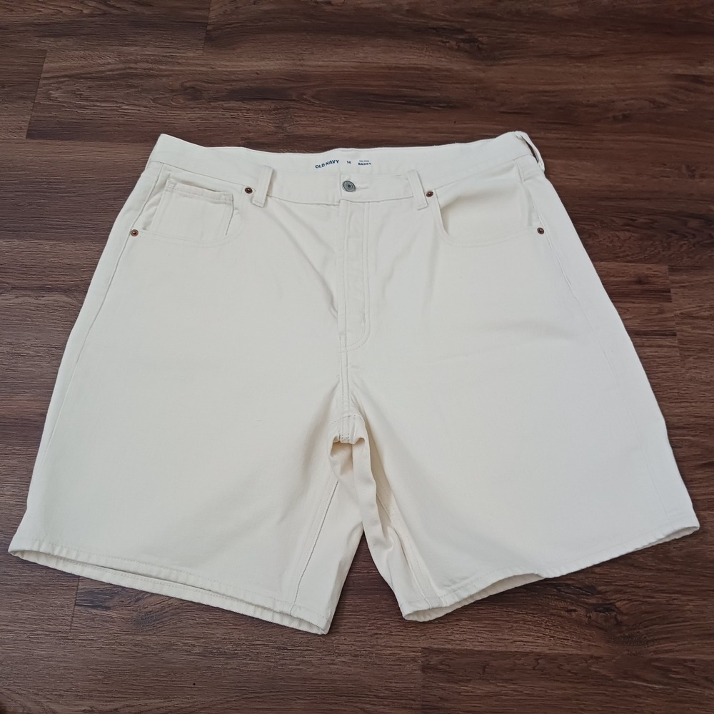 Old Navy Women's 14 Mid Rise Baggy Ivory Cream Denim Bermuda Shorts Button Fly